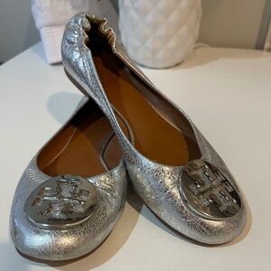 Silver Tory Burch Reva Flats